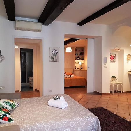 Appartement Il Salotto Di Via Giulia à Rome Extérieur photo
