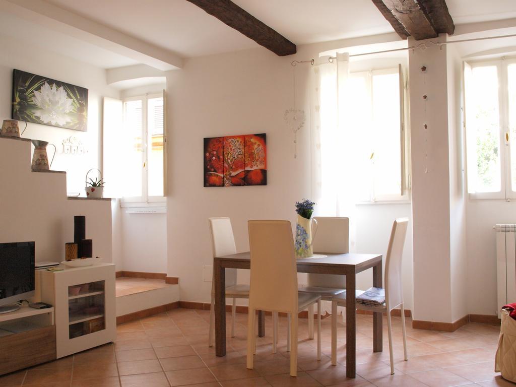 Appartement Il Salotto Di Via Giulia à Rome Chambre photo